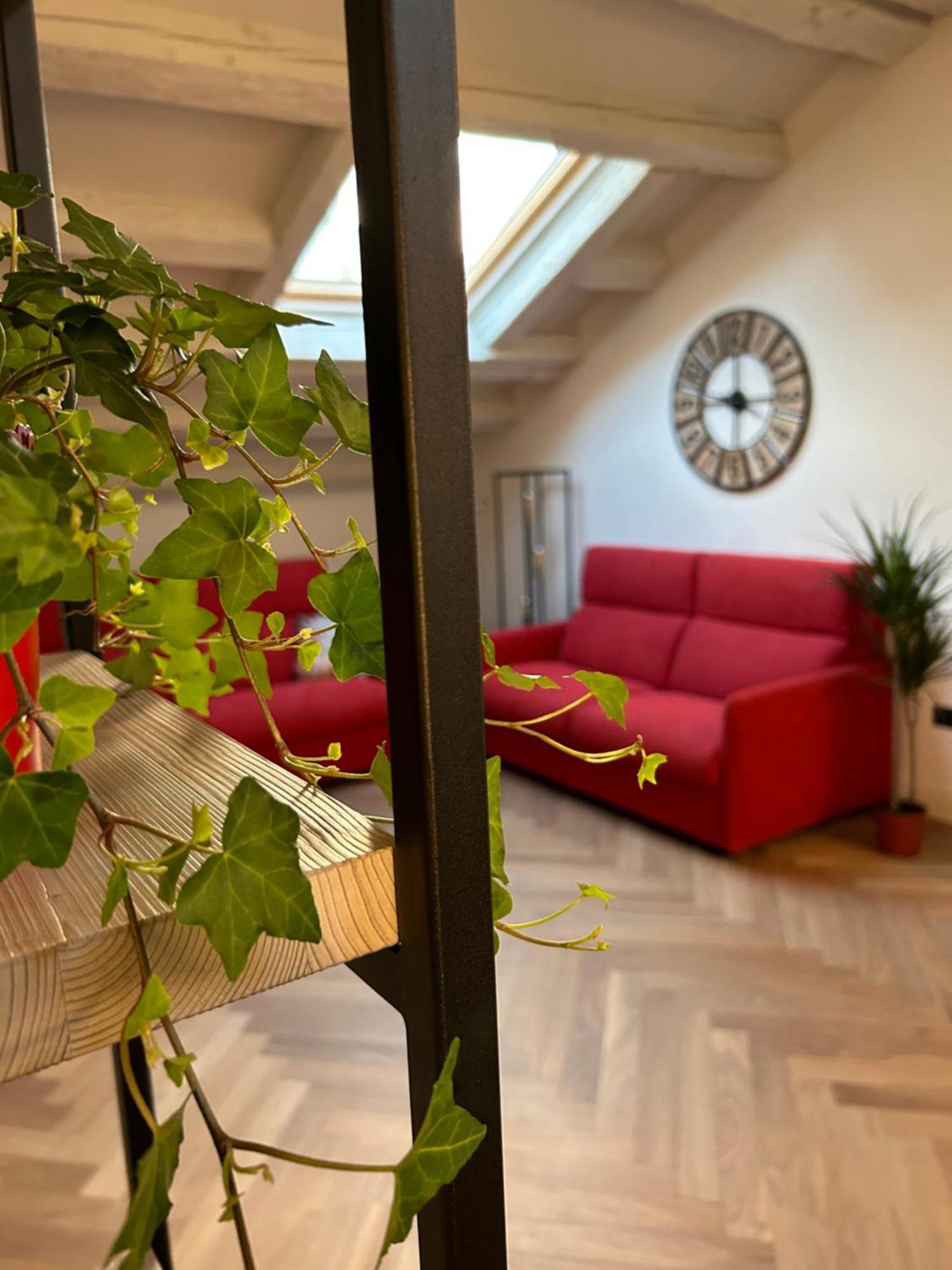 Casa Romano Suites Триест Екстериор снимка
