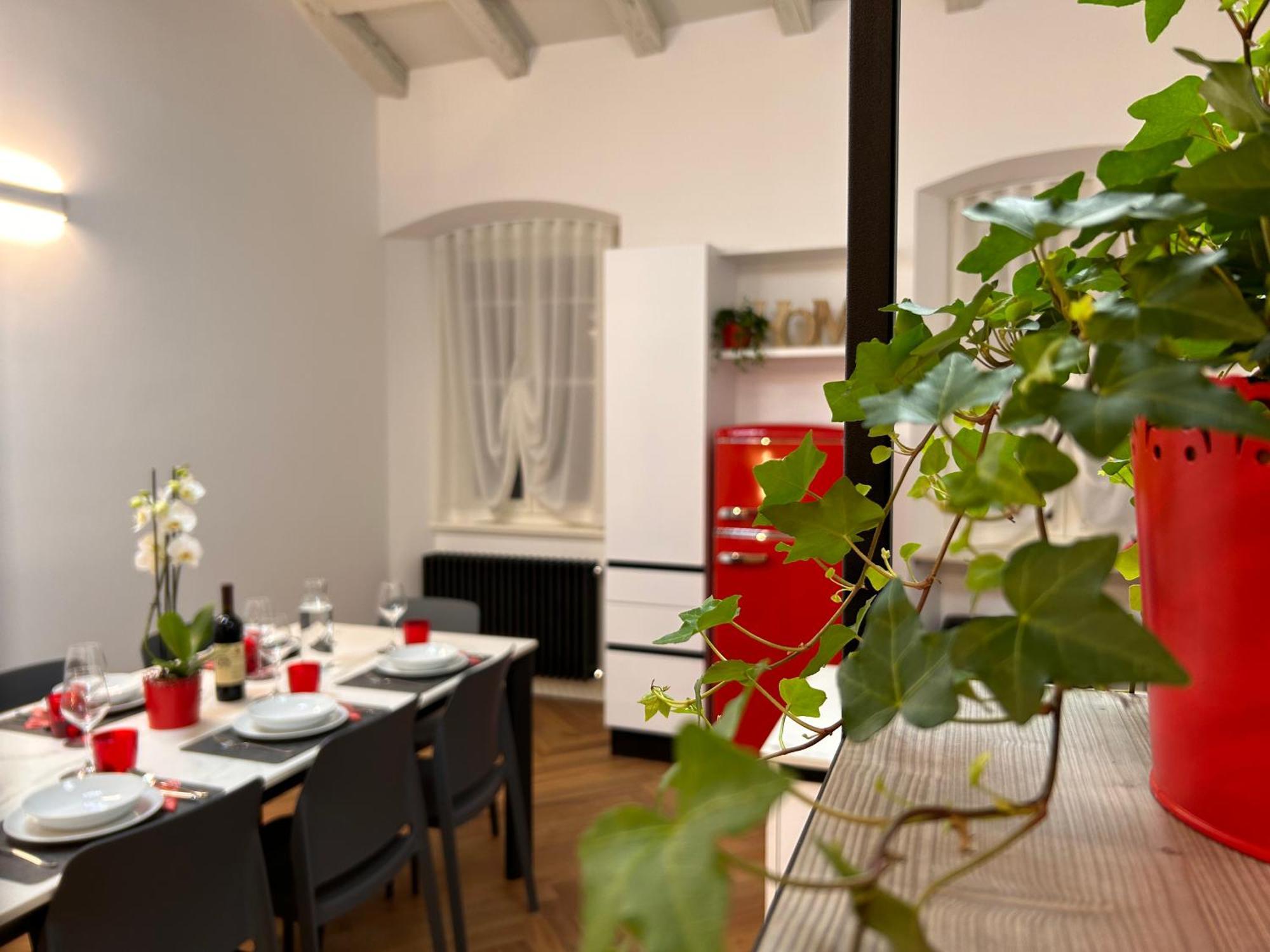 Casa Romano Suites Триест Екстериор снимка