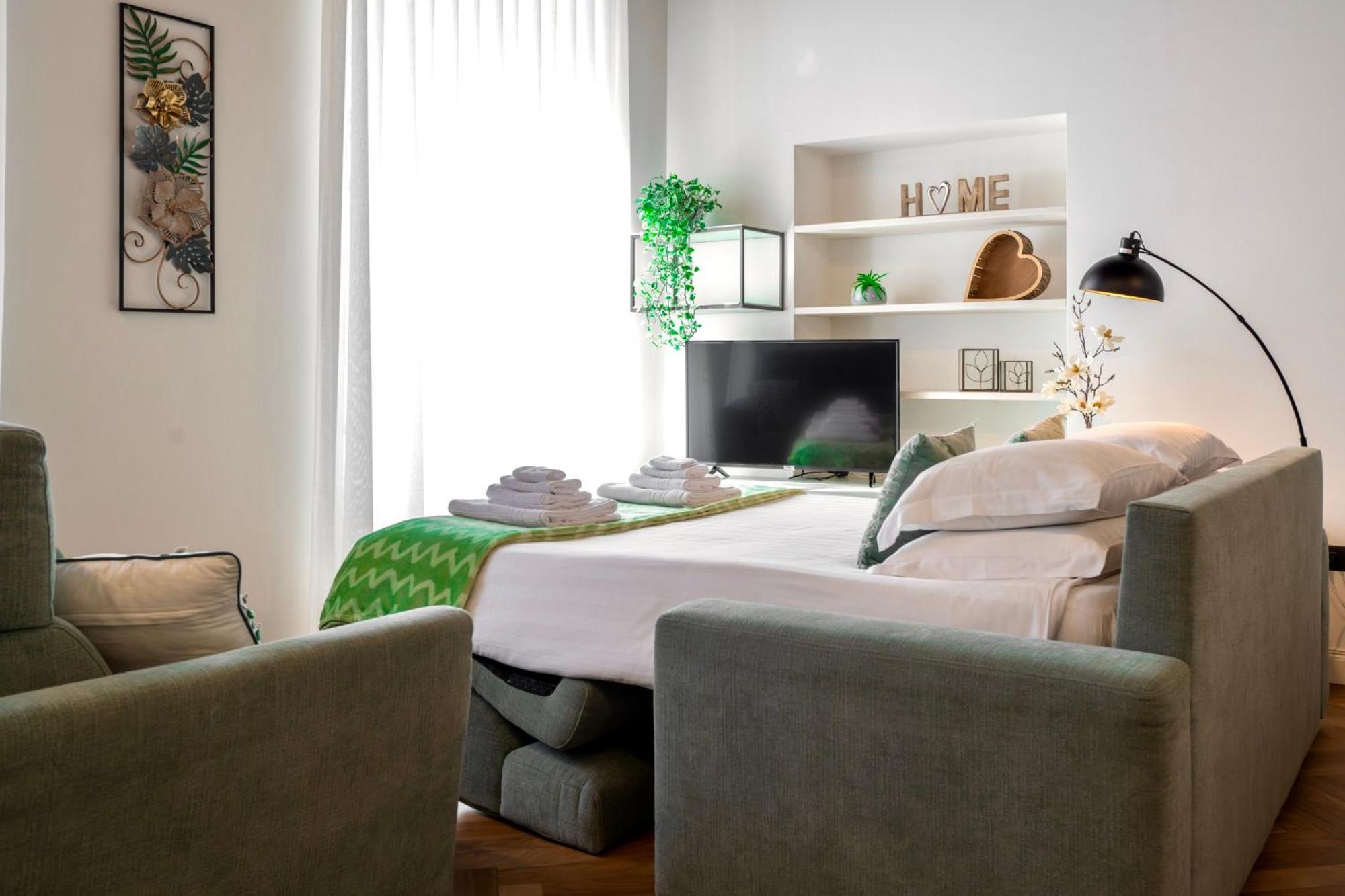 Casa Romano Suites Триест Екстериор снимка