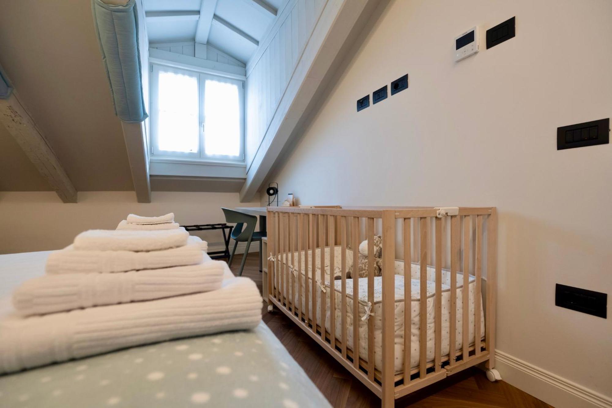 Casa Romano Suites Триест Екстериор снимка