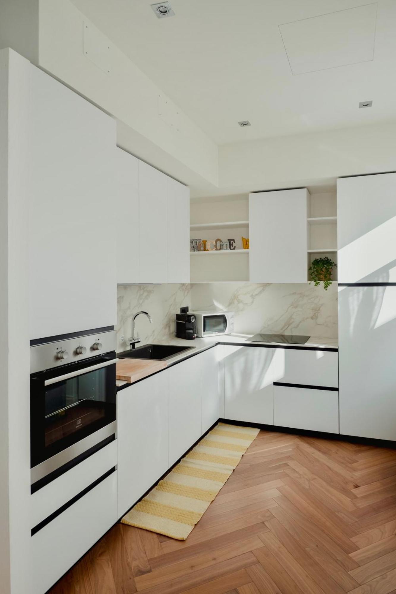 Casa Romano Suites Триест Екстериор снимка