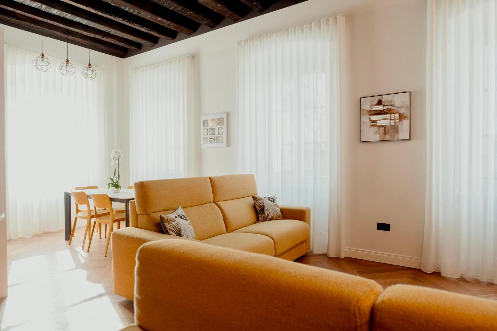 Casa Romano Suites Триест Екстериор снимка