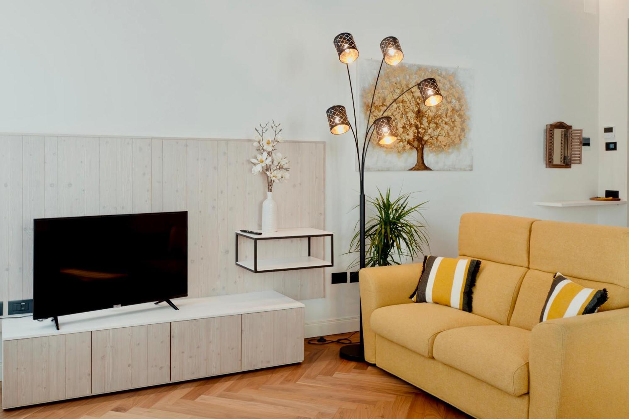 Casa Romano Suites Триест Екстериор снимка
